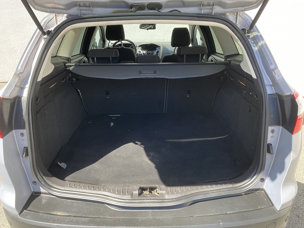 Ford Focus 1.6i 