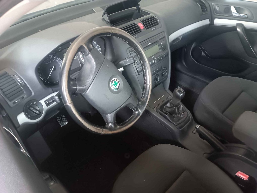 Škoda Octavia II 1.6MPi 