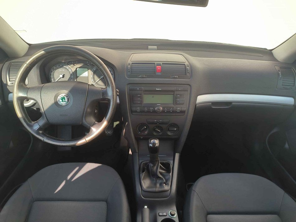 Škoda Octavia II 1.6MPi 