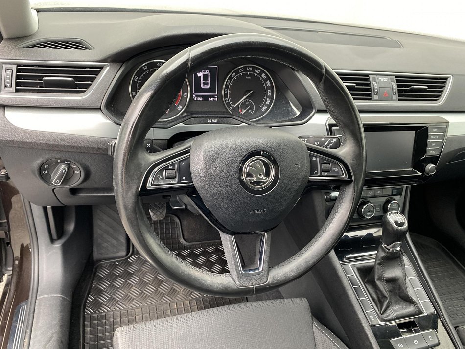 Škoda Superb III 1.4 TSi Ambition