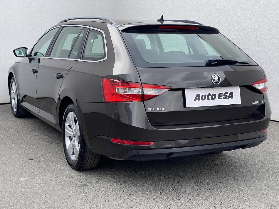 Škoda Superb III 1.4 TSi Ambition