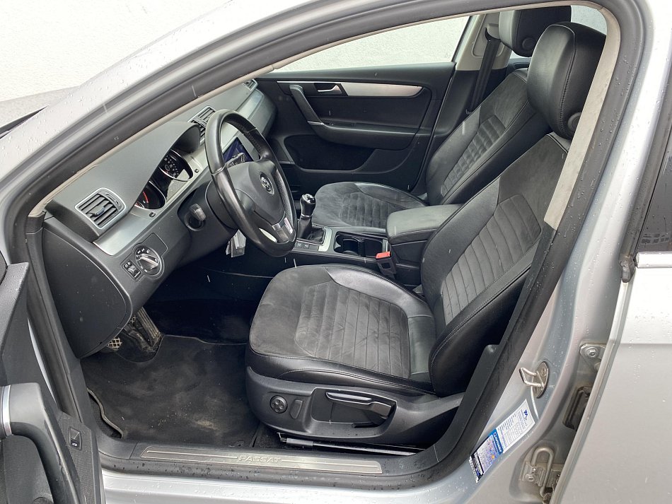 Volkswagen Passat 2.0 TDi 