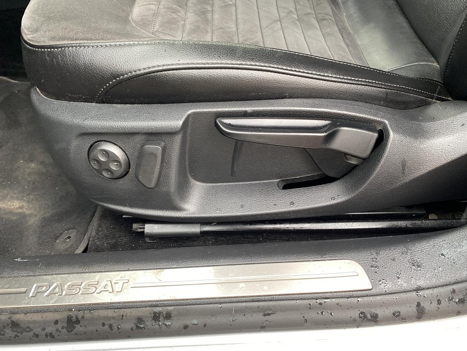 Volkswagen Passat 2.0 TDi 