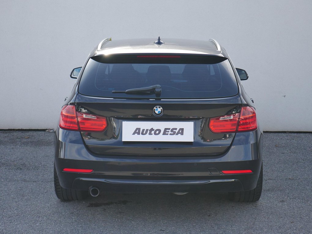 BMW Řada 3 2.0d Sport Line 320d xDrive