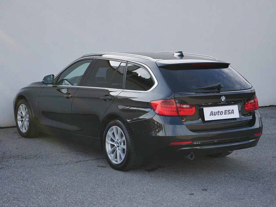BMW Řada 3 2.0d Sport Line 320d xDrive