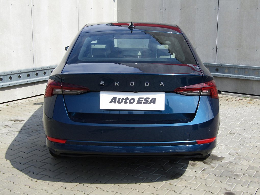 Škoda Octavia IV 1.5 TSi Style