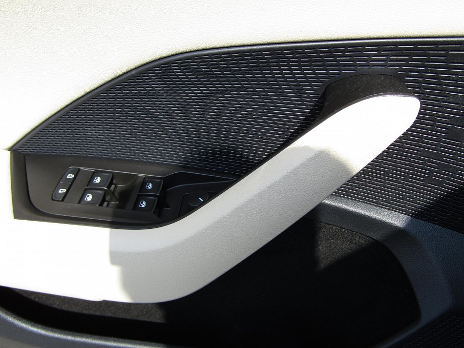 Škoda Octavia IV 1.5 TSi Style