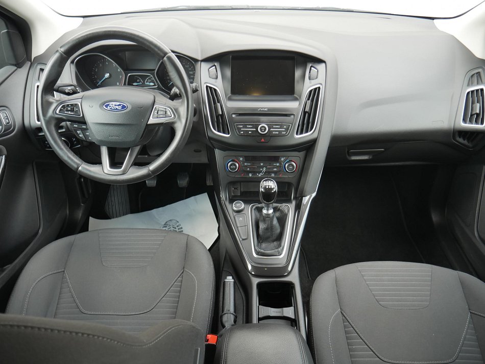 Ford Focus 1.5 EB Titanium