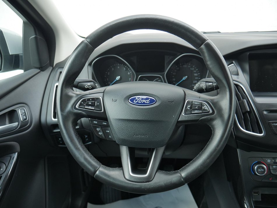 Ford Focus 1.5 EB Titanium