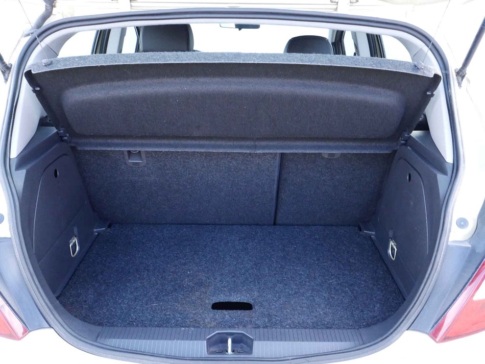 Opel Corsa 1.2 