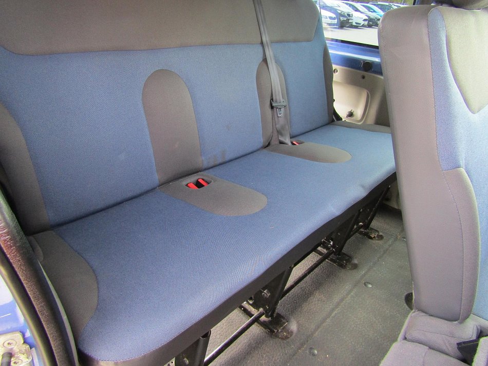 Renault Trafic 2.0dCi 