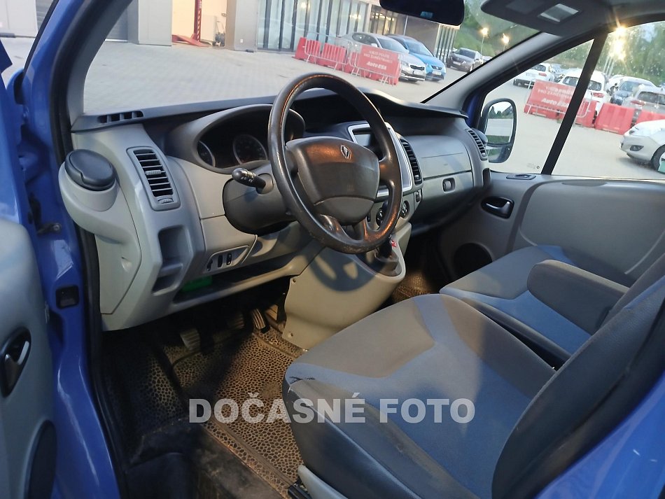 Renault Trafic 2.0dCi 