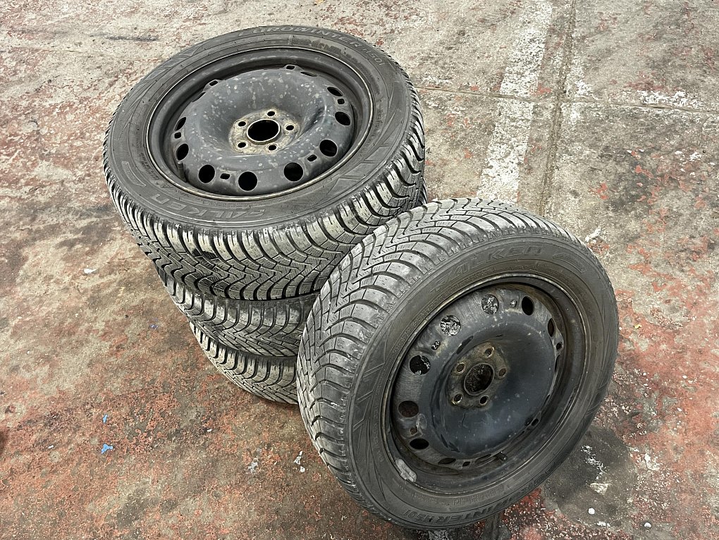 Škoda Roomster 1.2 TSi Noire