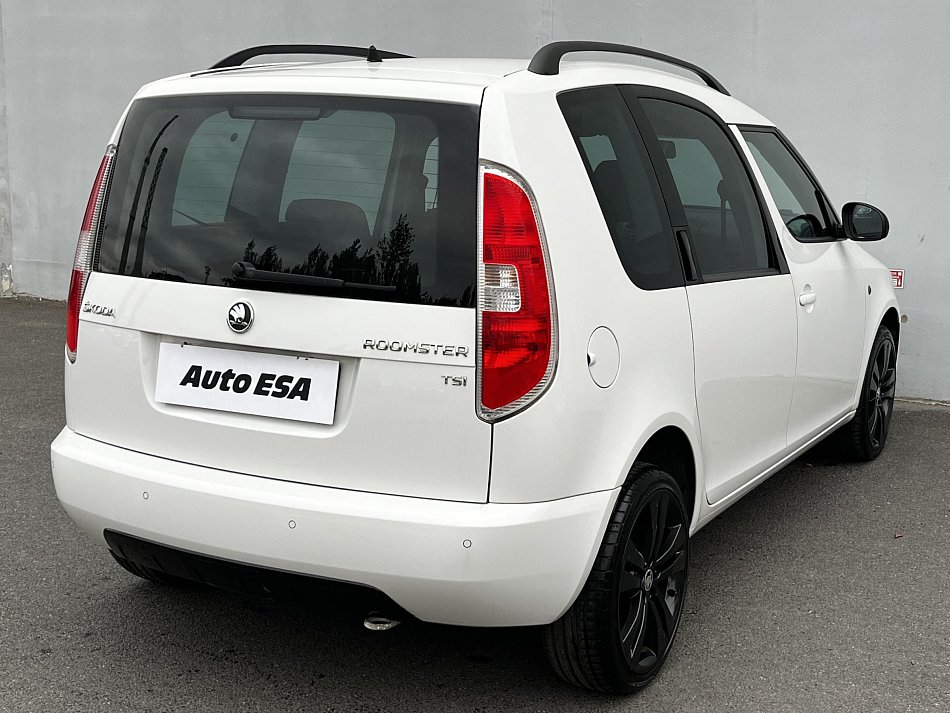 Škoda Roomster 1.2 TSi Noire