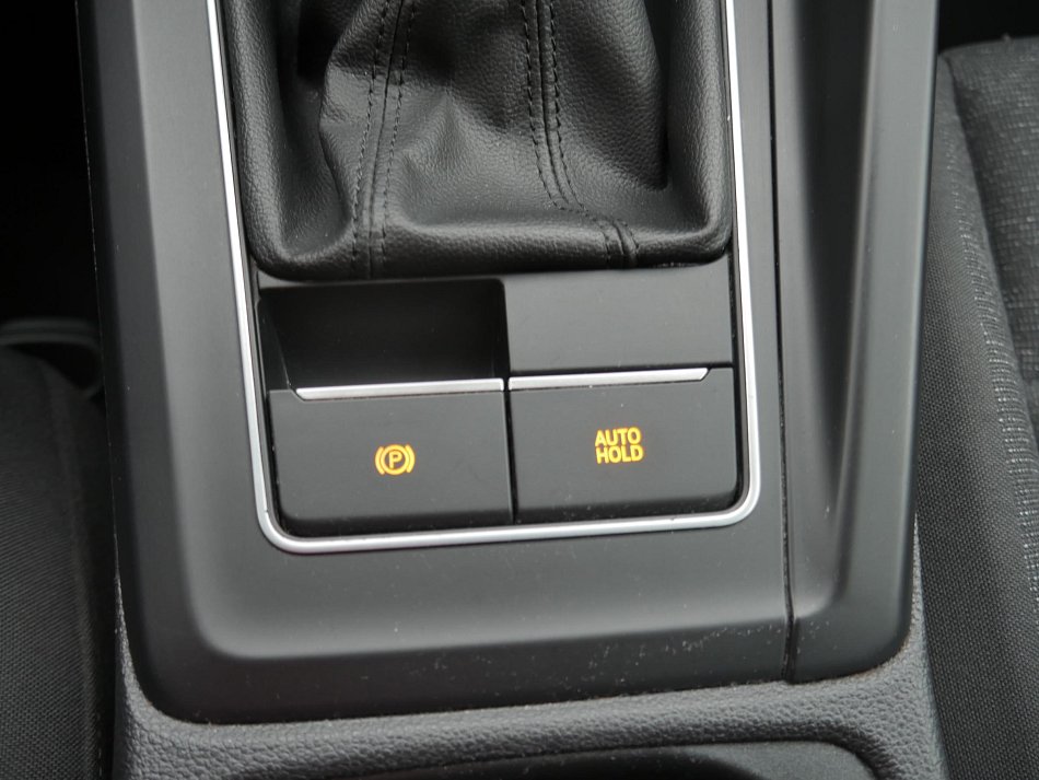 Volkswagen Golf 1.5TSi 