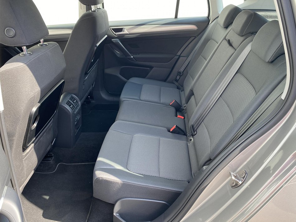 Volkswagen Sportsvan 1.4 TSi 