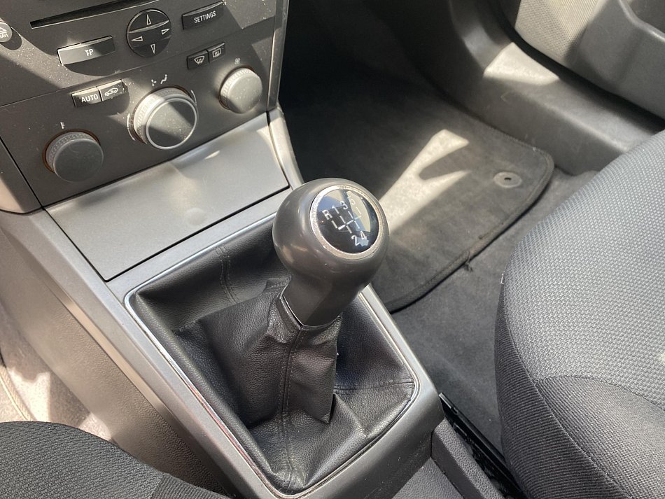 Opel Astra 1.8i 