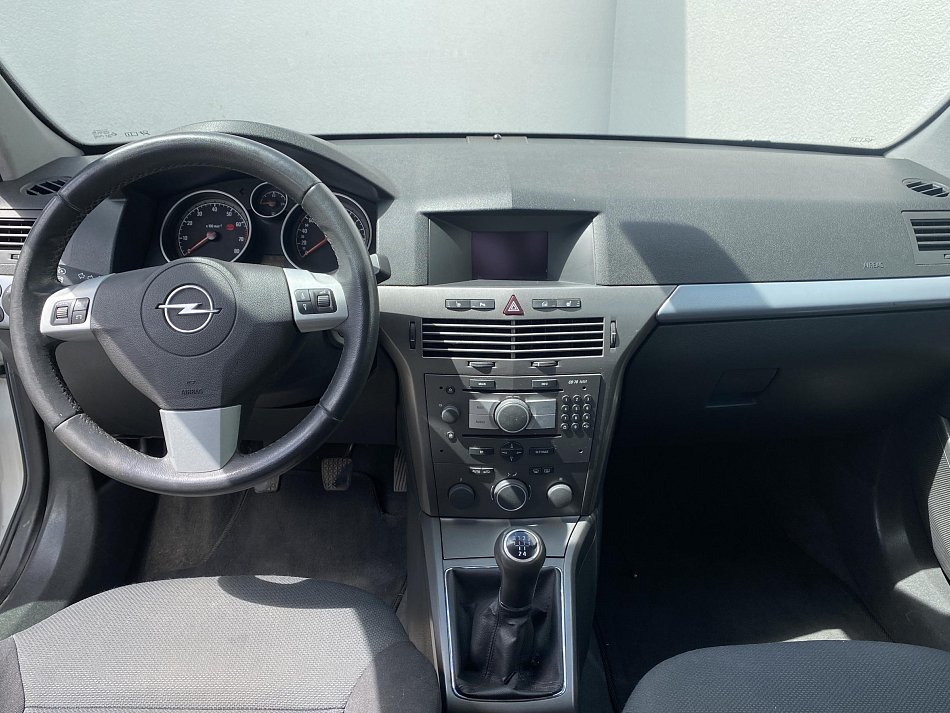 Opel Astra 1.8i 