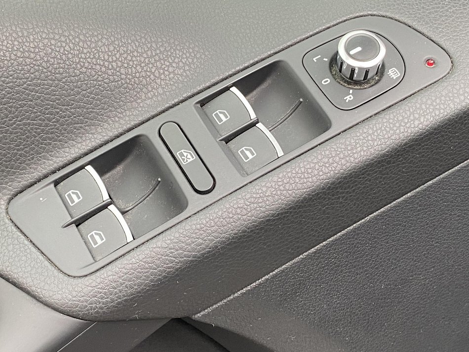 Volkswagen Tiguan 2.0 TSi Life 4x4
