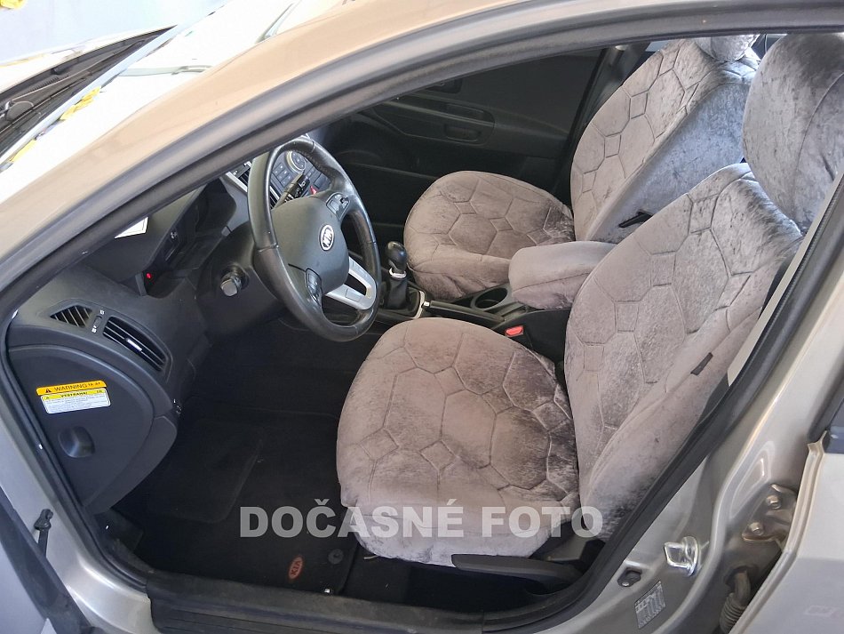 Kia Ceed 1.6 i 