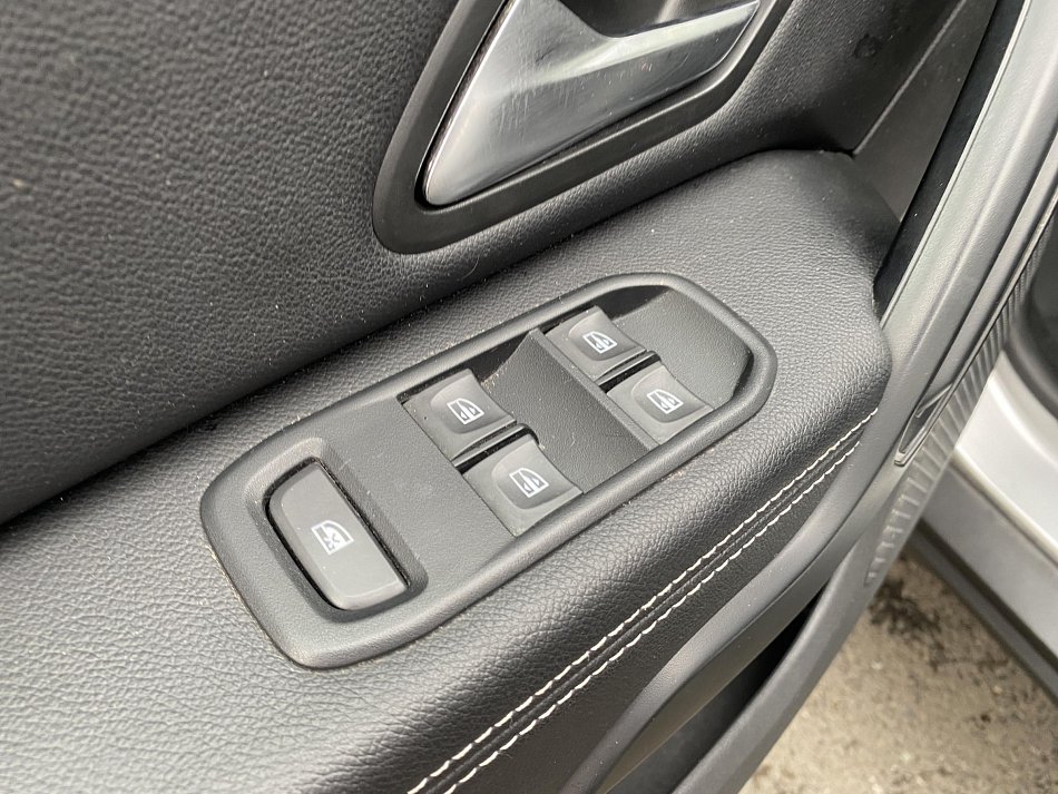 Dacia Duster 1.6 SCe Access 4x2