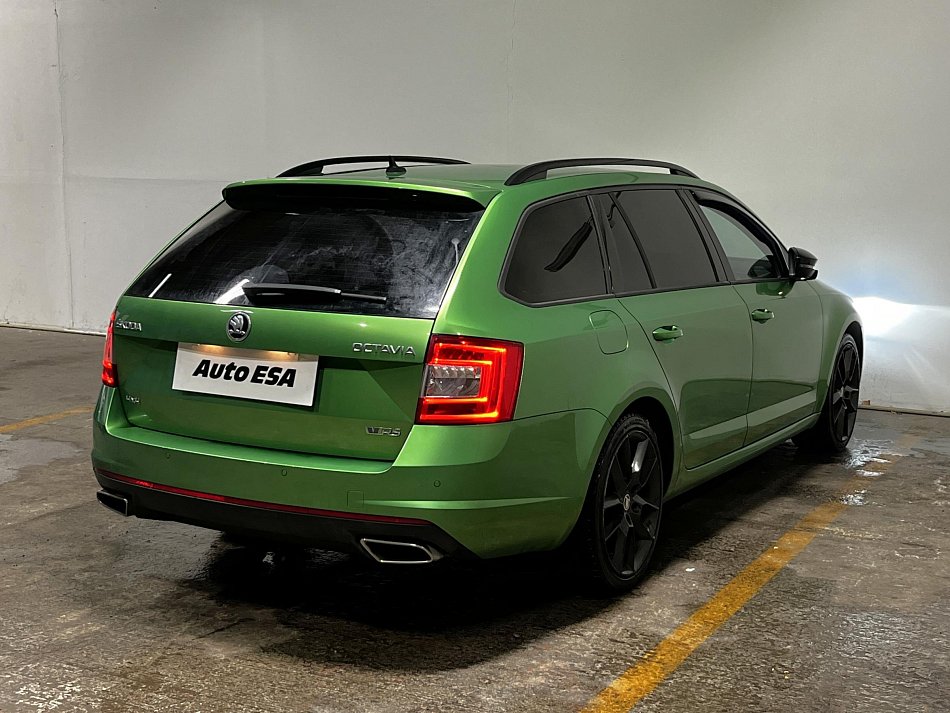 Škoda Octavia III 2.0TDi RS 4x4