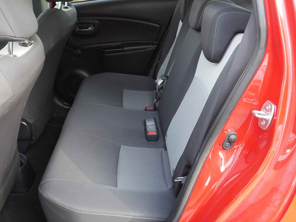 Toyota Yaris 1.5i 