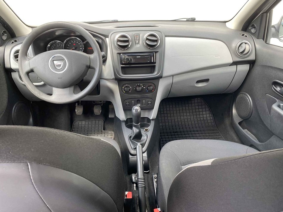 Dacia Logan 1.1i 