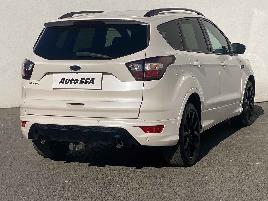 Ford Kuga 2.0 TDCi ST-Line