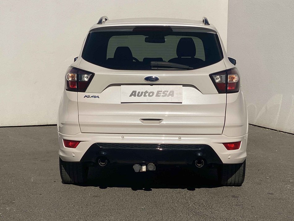 Ford Kuga 2.0 TDCi ST-Line