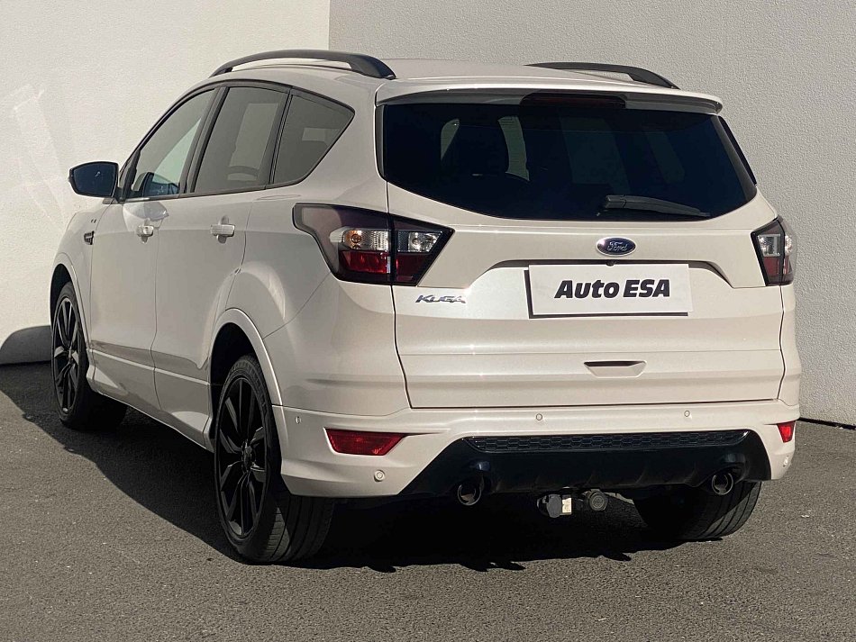 Ford Kuga 2.0 TDCi ST-Line