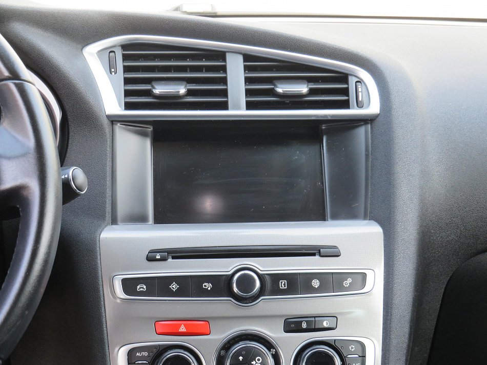 Citroën C4 1.2 PT Selection