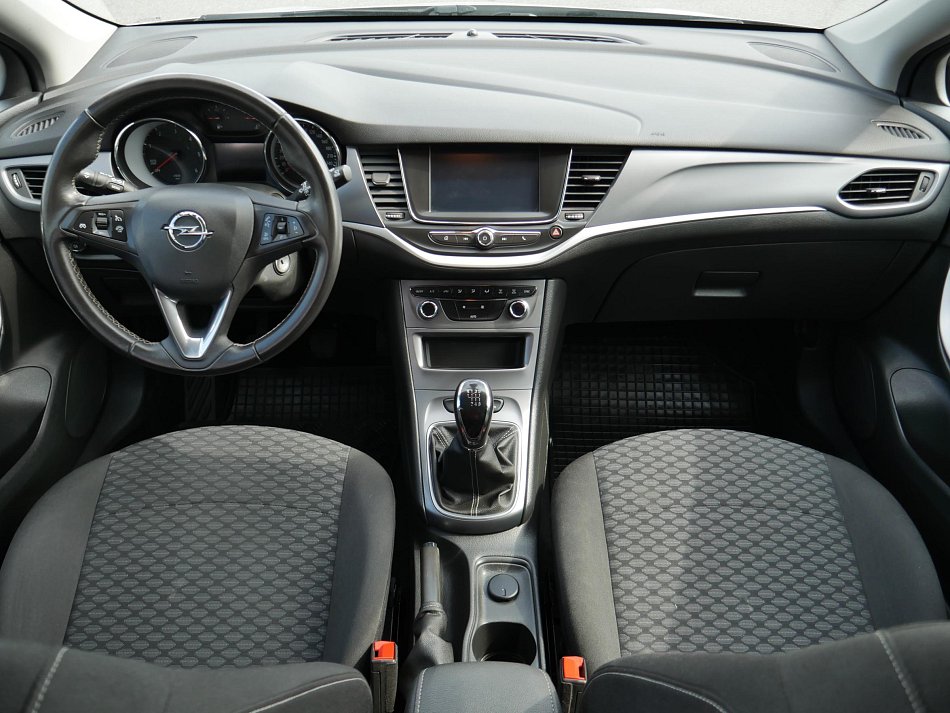 Opel Astra 1.6 CDTI 