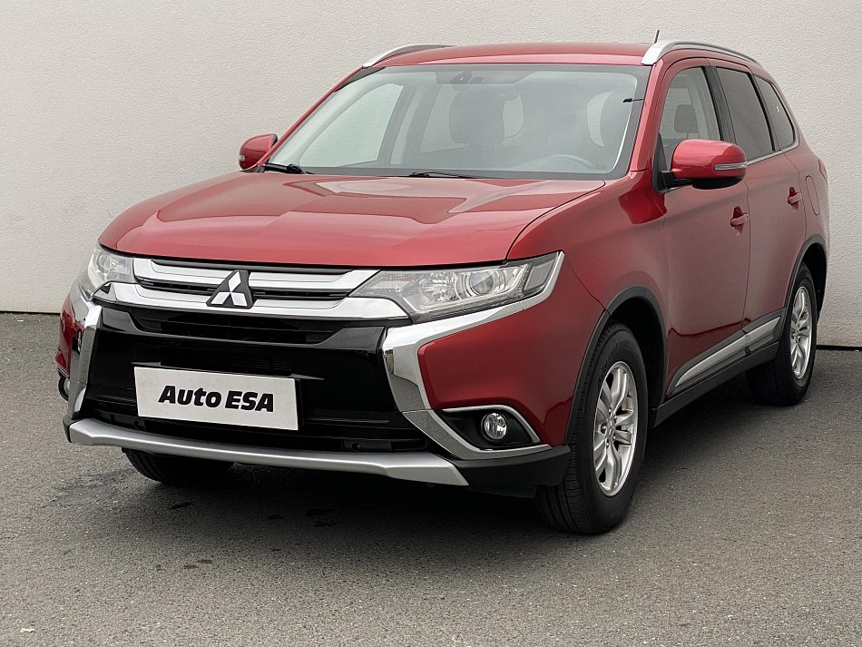Mitsubishi Outlander 2.0 MiVEC  2WD