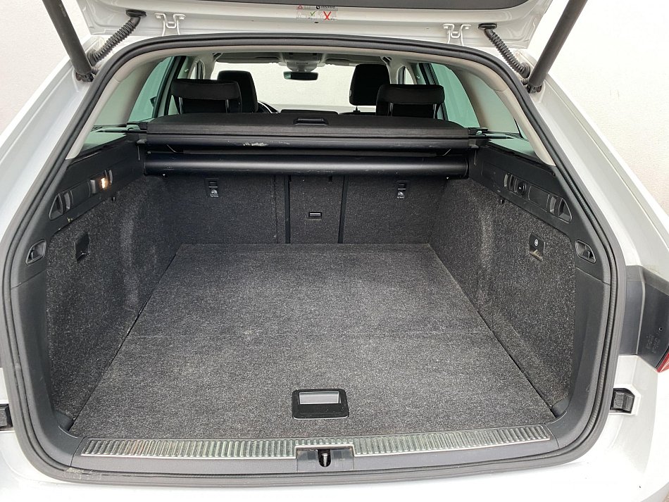 Škoda Superb III 2.0 TDi Ambition