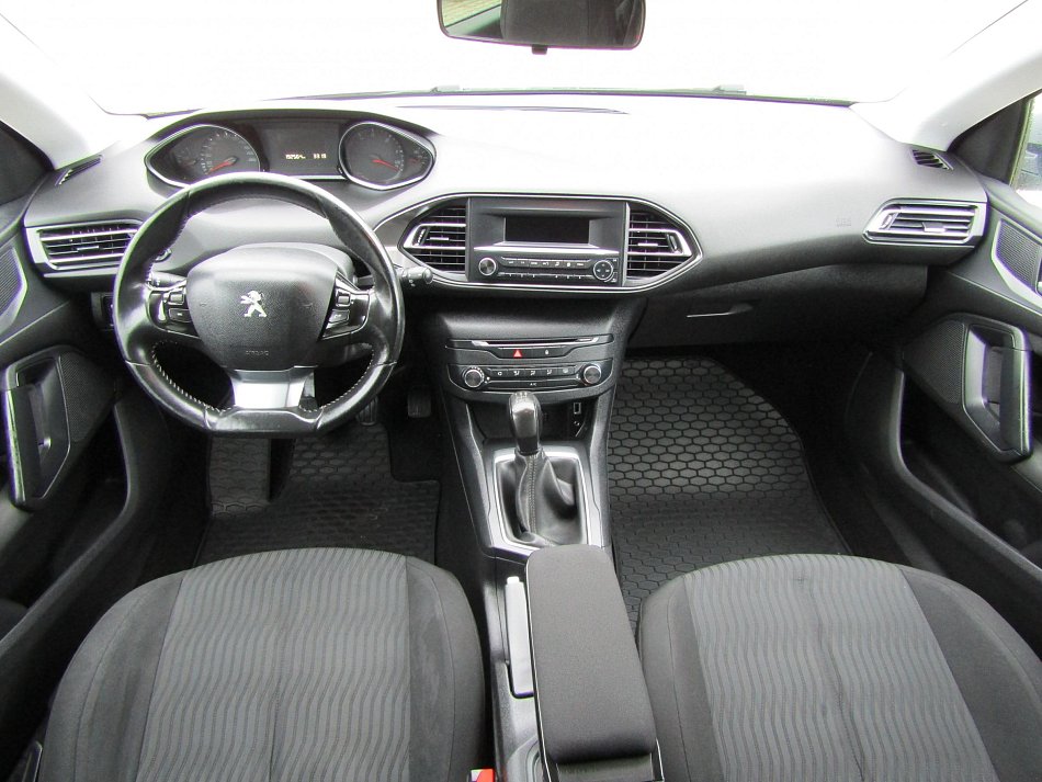 Peugeot 308 1.6 HDi 