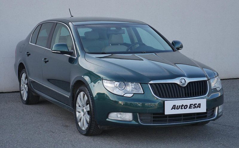 Škoda Superb II 2.0TDi Elegance 4x4