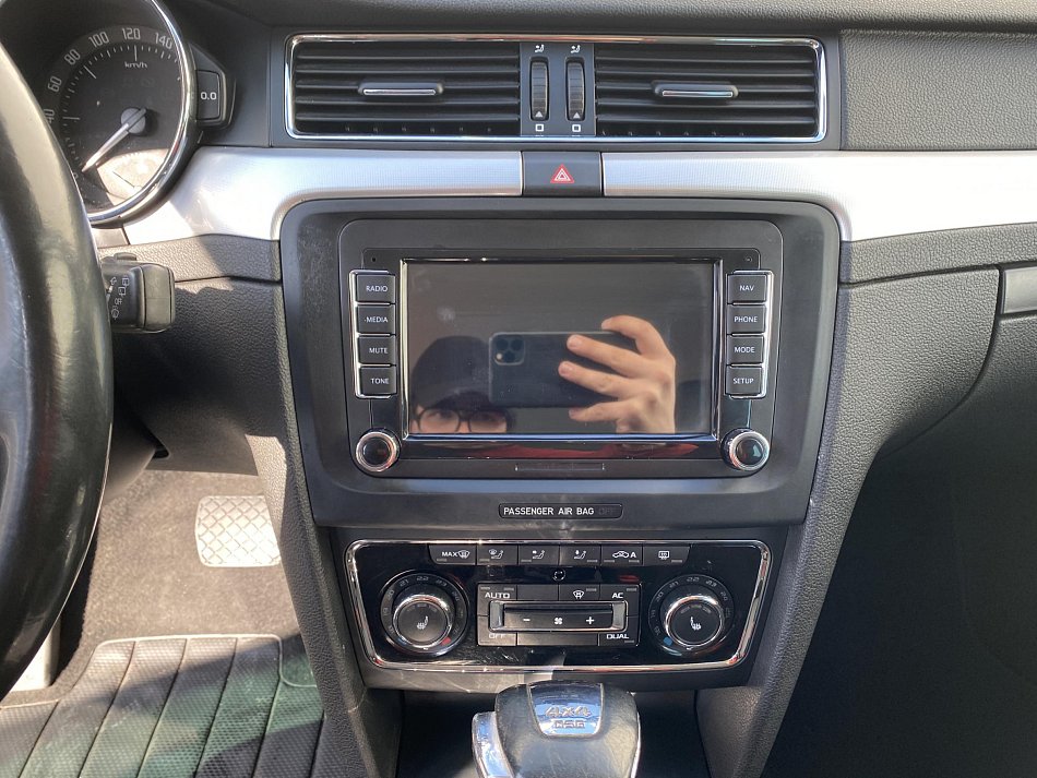 Škoda Superb II 2.0 TDi Elegance 4x4