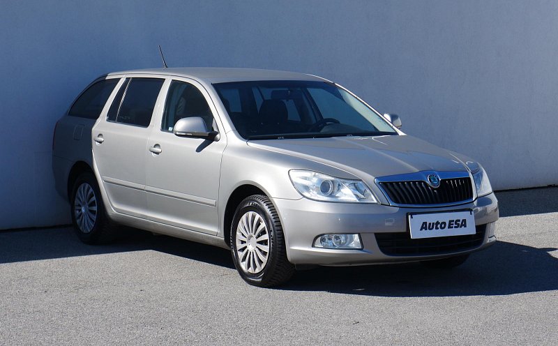 Škoda Octavia II 1.6 TDi Ambition