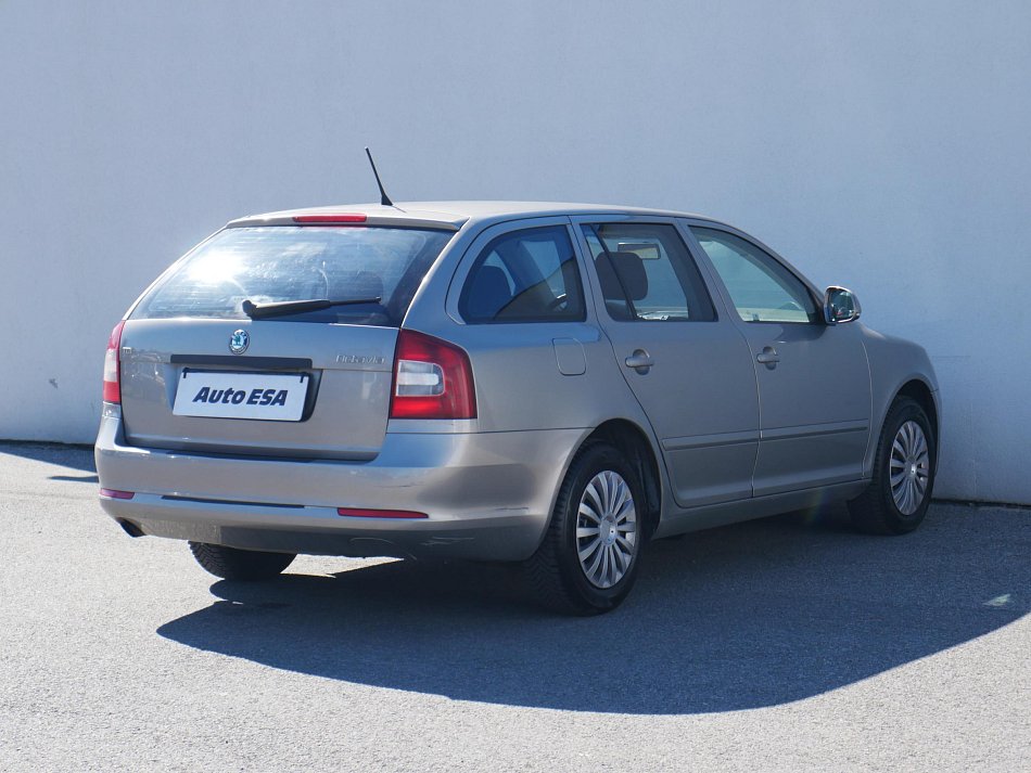 Škoda Octavia II 1.6 TDi Ambition