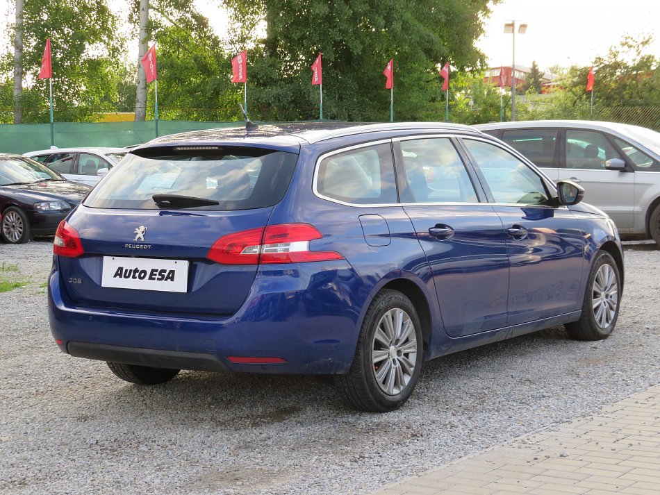 Peugeot 308 1.2 PT 