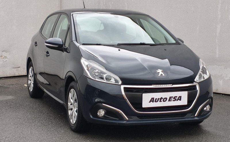 Peugeot 208 1.2 PT 