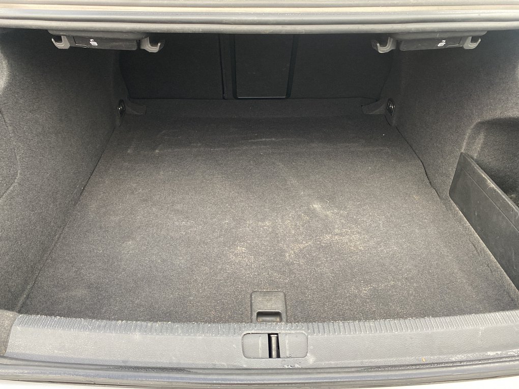 Volkswagen CC 2.0 TDi Sport