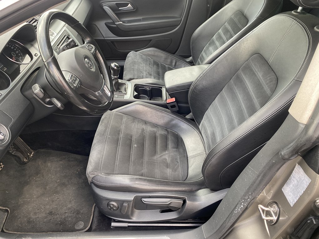 Volkswagen CC 2.0 TDi Sport