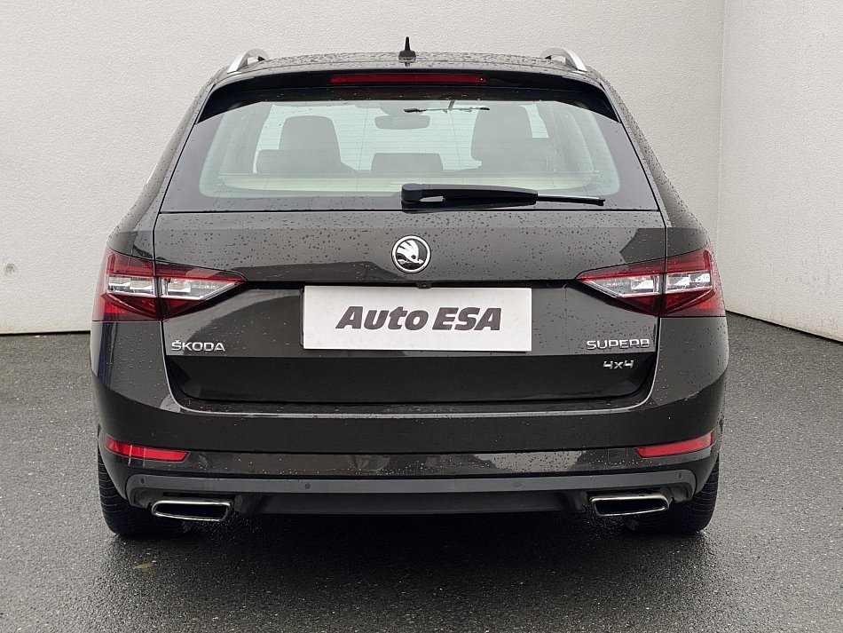 Škoda Superb III 2.0 TSi L&K 4x4