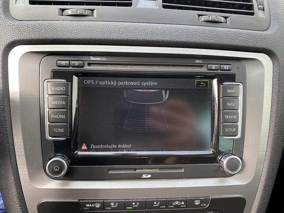 Škoda Octavia II 1.6 TDi Elegance