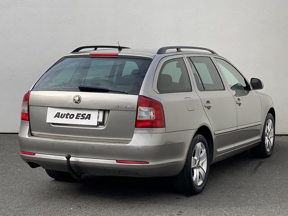 Škoda Octavia II 1.6 TDi Elegance