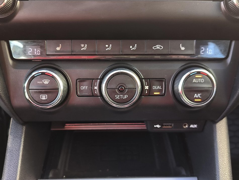 Škoda Octavia III 1.8 TSi Elegance