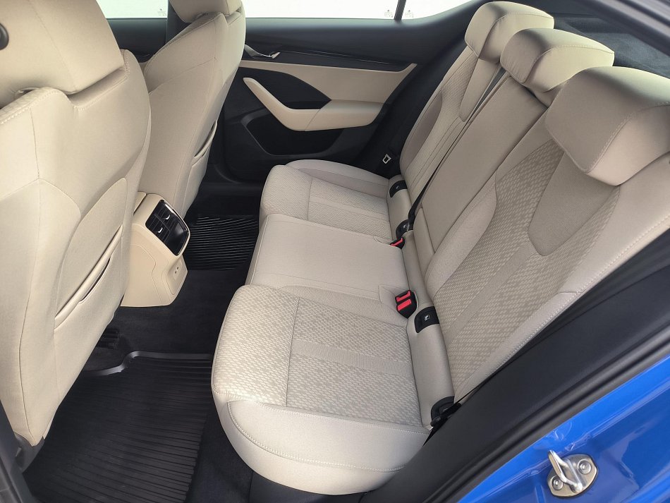 Škoda Octavia IV 2.0 TDI Style