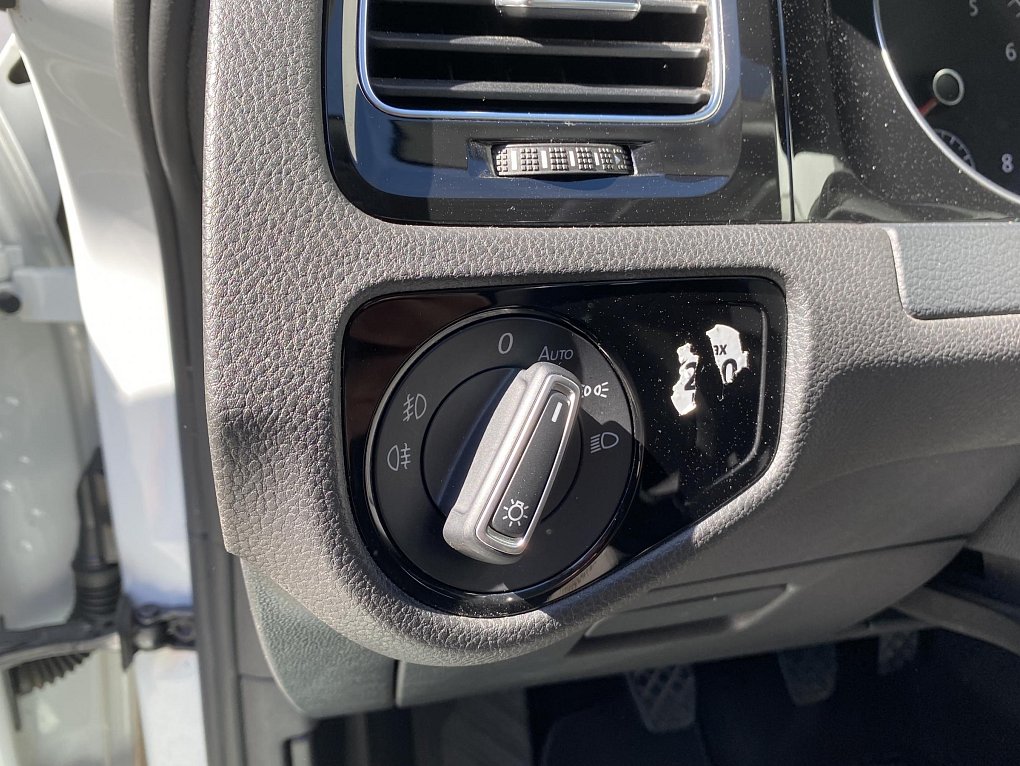 Volkswagen Golf 1.4TSi Highline